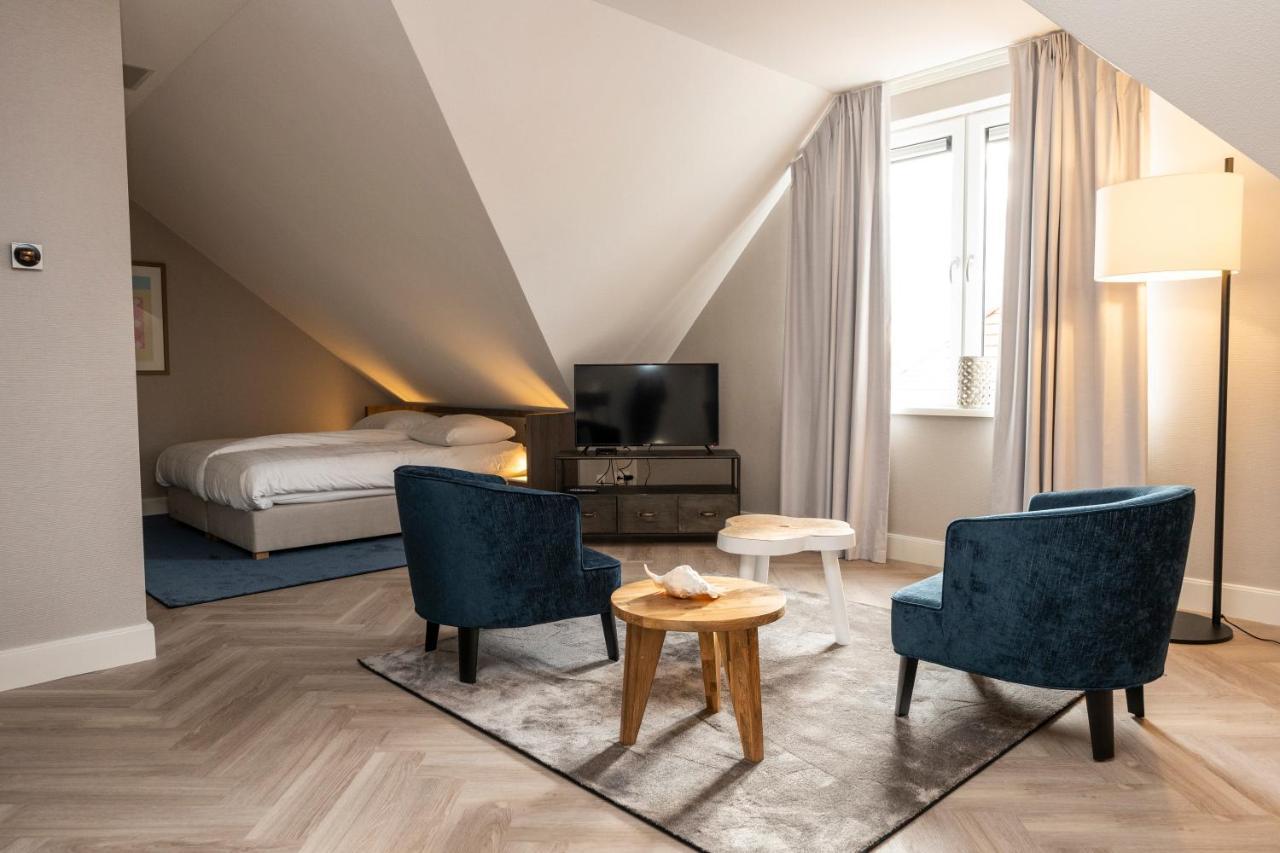 Hampton Home B&B Suites De Koog  Ngoại thất bức ảnh
